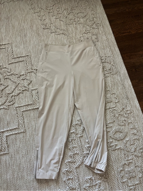 Athleta Pants - Brooklyn mid rise ankle pant